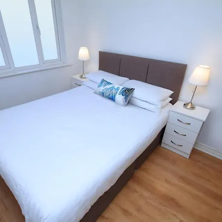Spacious Beside Grafton Street Apartment Dublin